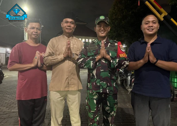 Ketua RW 06 dan RT 11/06 Bahas Keamanan Lingkungan Bersama Babinsa di Cluster Diamond BTR3 Bekasi